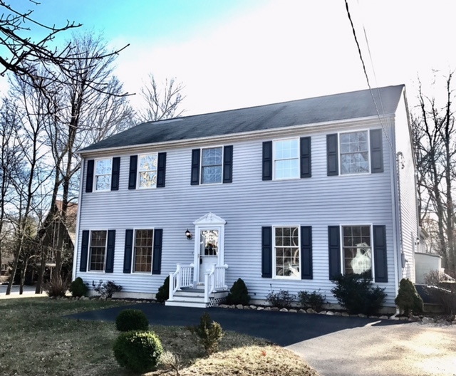 Where Will I Find an Open House for a Large Home Jan 8